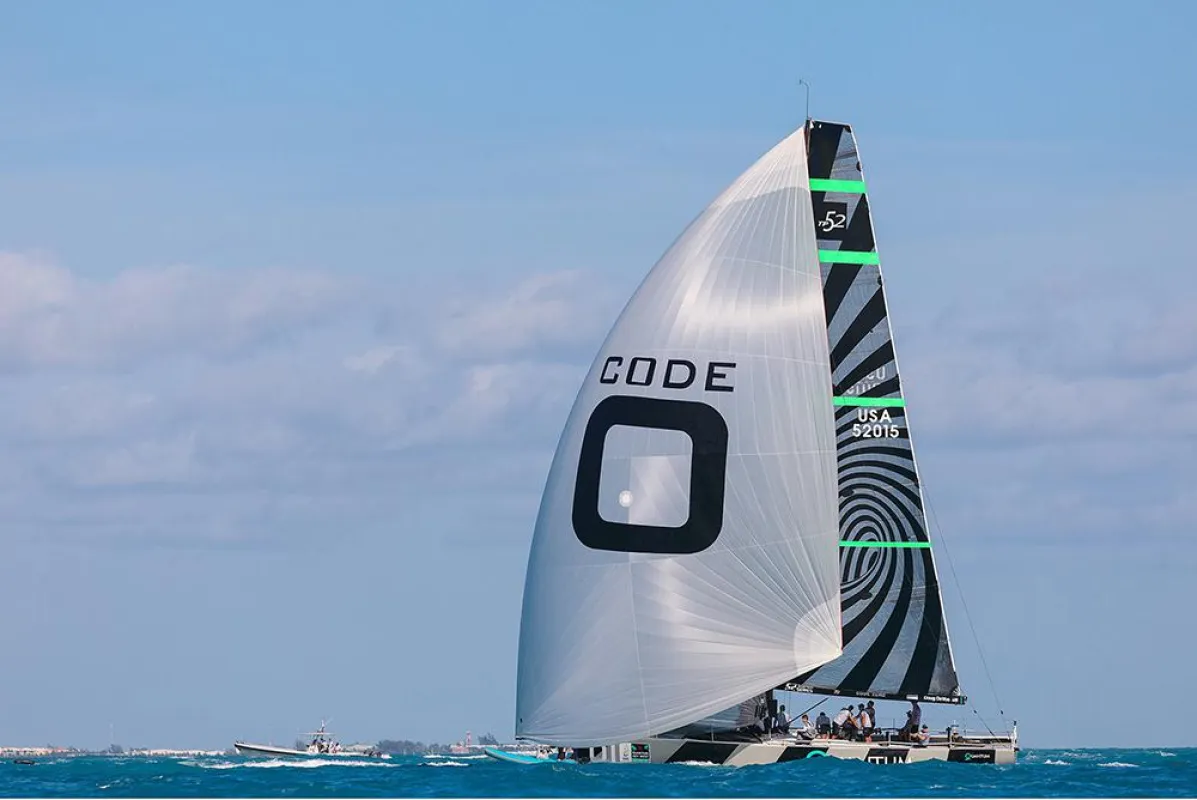 CODE-ZERO Sportswear, Quantum Racing, 52 Super Series 2017, www.code-zero.com