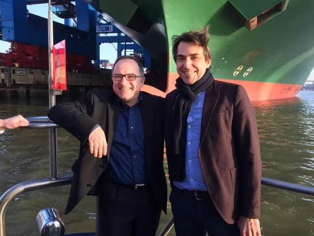 Bild: Alles Gute kommt von oben?