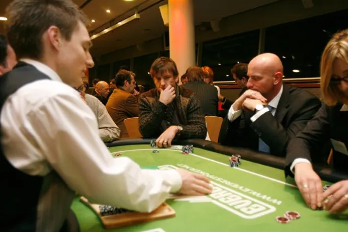 Bild: Everest Poker Soccer Challenge 2008