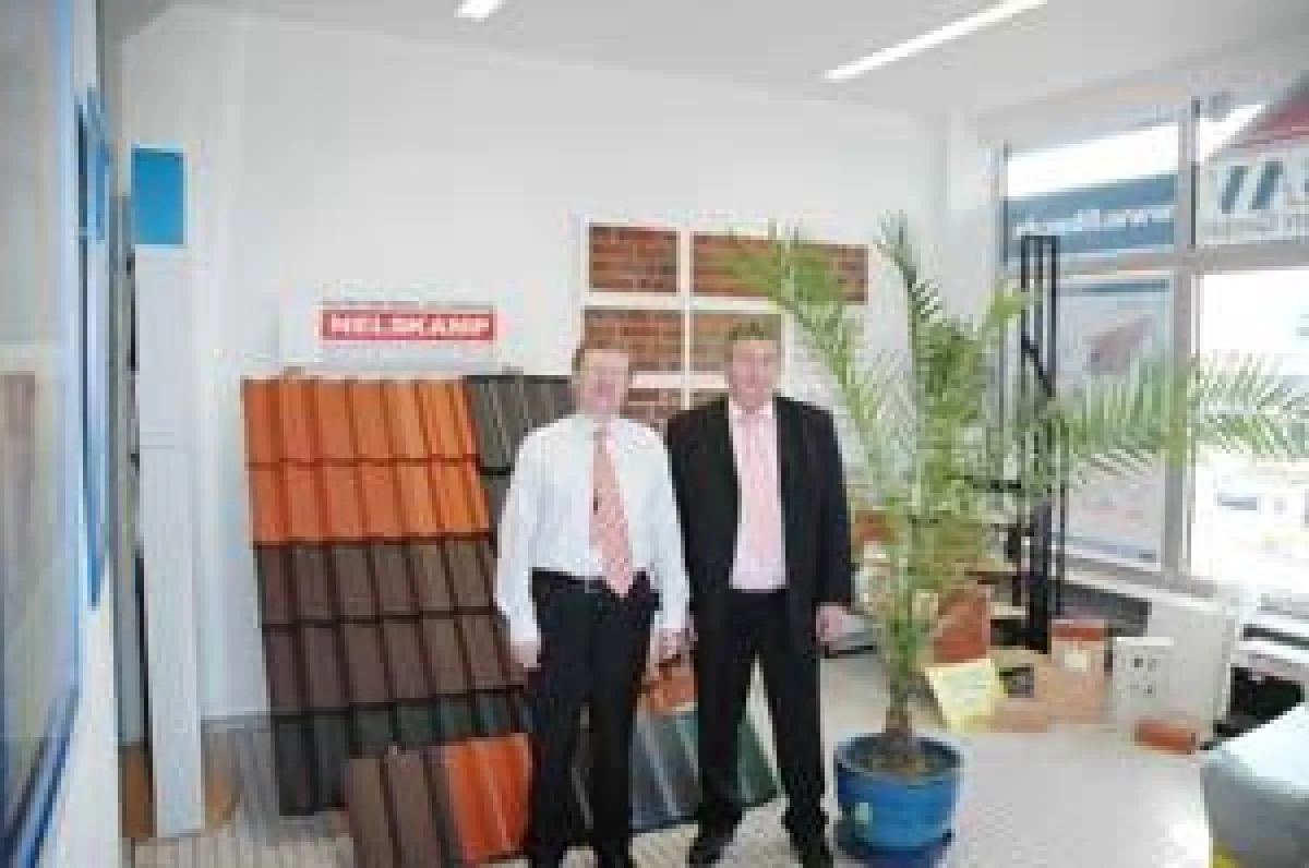 v.l.n.r. Dr. Andreas Lüddecke (FIBAV Marketing), Günter Krieg (FIBAV Immobilien GmbH)