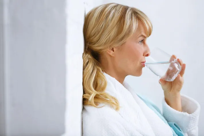 Bild: Wellness für zuhause: So finden Sie die passende Heilwasser-Trinkkur