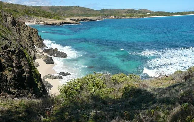 Bild: Martinique hat sich schnell vom Hurrikan erholt und kehrt zum Alltag zurück.