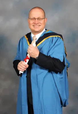 Bild: Im MBA-Studium die richtigen Werkzeuge für das Management lernen