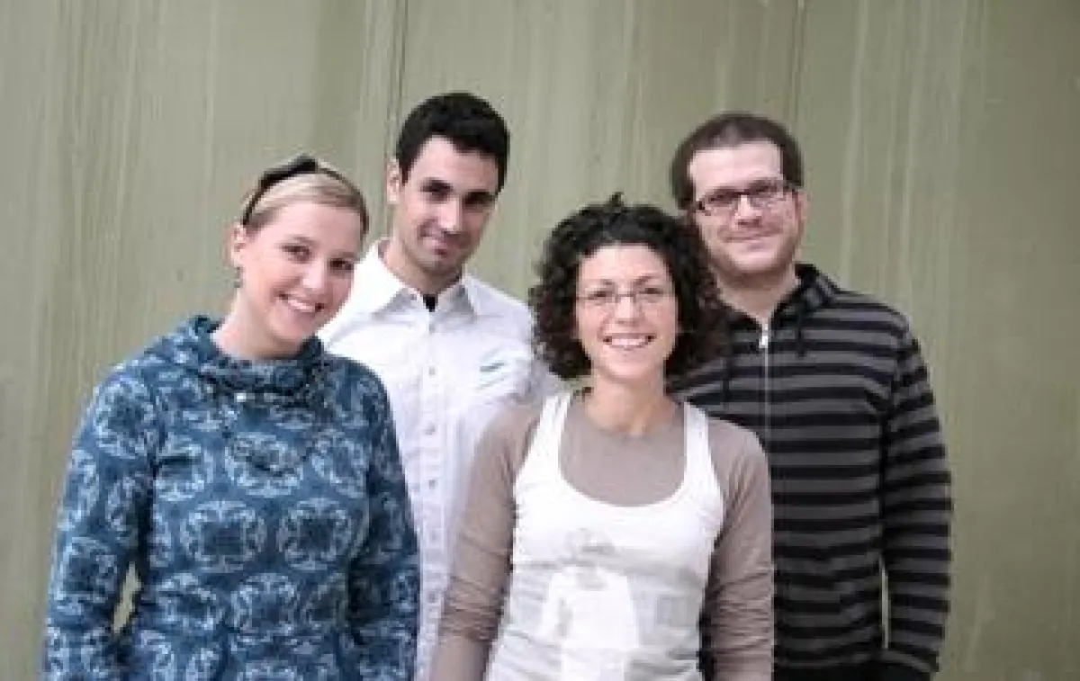 (v.r.n.l.): Frederike von der Kuhlen, Ares Georgoulas, Irina Sirakova, Christian Eideloth. Copyright-Angabe: webguerillas