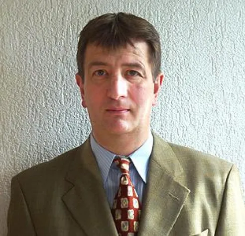 Bild: Hradil erweitert sein Vertriebsteam Kanal-TV-Kabel