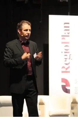 Bild: Ideenfindung für das Einkaufszentrum der Zukunft - Vortrag von Jens-Uwe Meyer in Wien