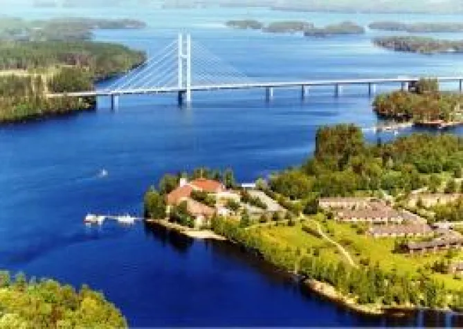 Bild: Tallink Silja - »Urlaubsfreude im Hotel Kumpeli«