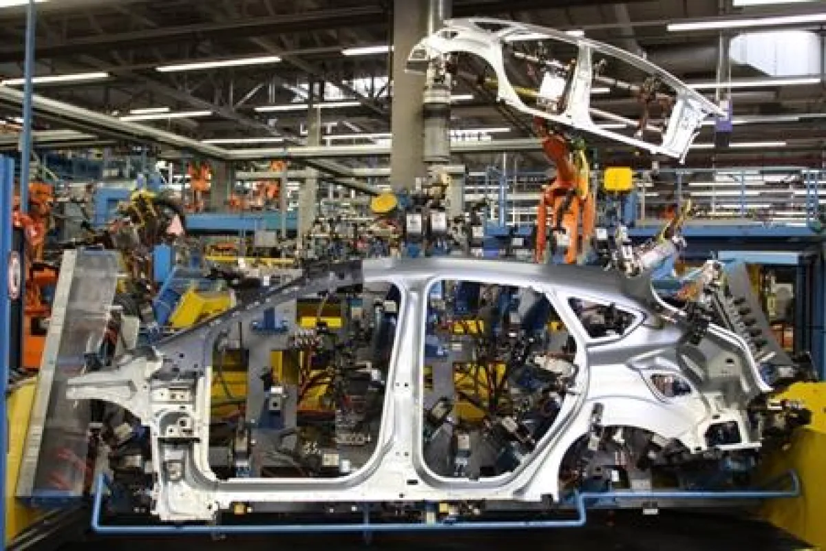 Die Serienproduktion des neuen Ford Focus wird weltweit am Montag, 6.12.2010, im Ford-Werk Saarlouis starten|Foto: Ford-Werke GmbH