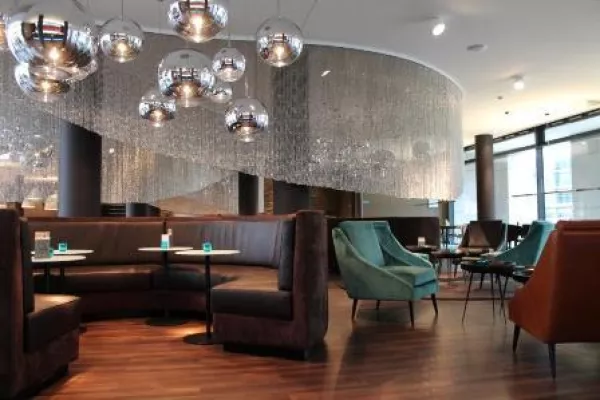 Bild: Motel One eröffnet in Frankfurt an der Messe - Insgesamt gehen 2014 zehn neue Häuser an den Start