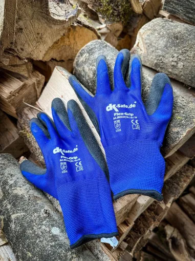 Bild: Die Bedeutung von Schutzhandschuhen in Industrie und Handwerk
