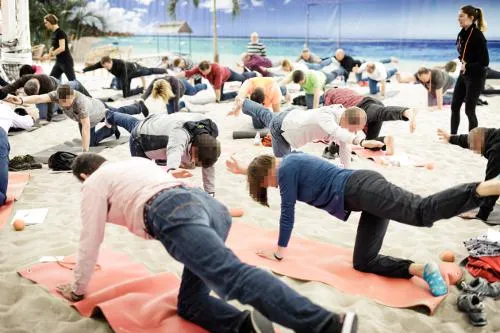 Bild: Fit for Future - Gesundheit gibt es nicht geschenkt. On the Rock erfindet Gesundheitstage für Unternehmen neu.