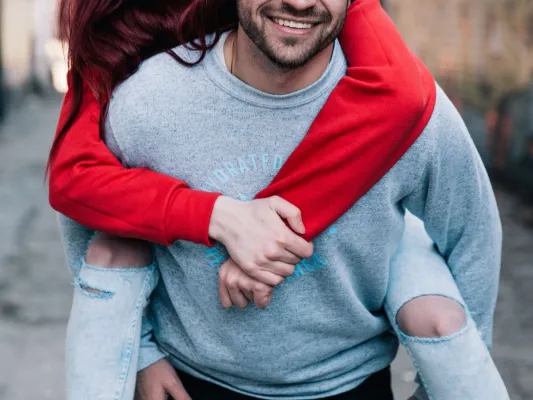 Bild: Bettbeziehung Erfahrungen: Ist Single bleiben wirklich im Trend?