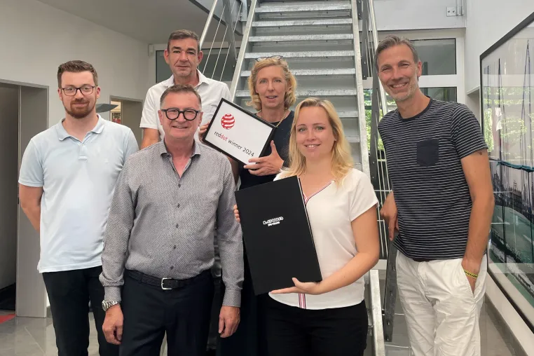 Bild: ADVERMA gewinnt Red Dot Design Award 2024 für das LOWA-Jubiläumsbuch