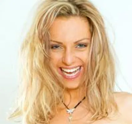 Biologische Kosmetik aus der Natur immer beliebter - Konsumenten wollen informiert sein Bild: Biologische Kosmetik aus der Natur immer beliebter - Konsumenten wollen informiert sein