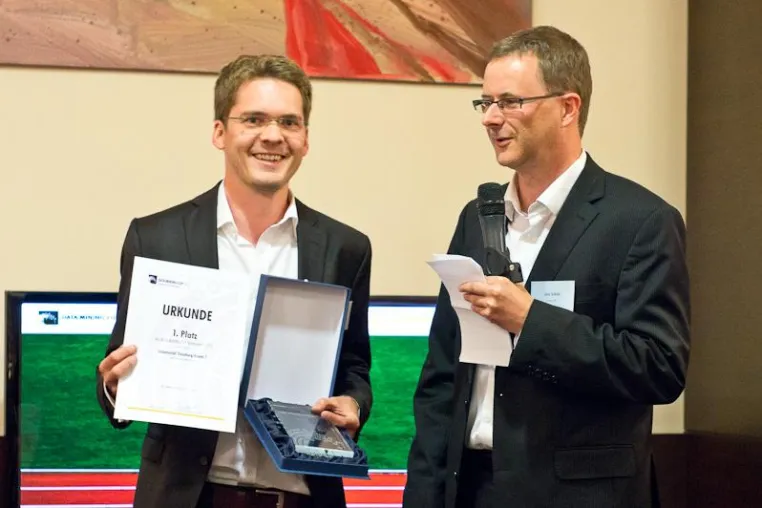 Sieg beim Data-Mining-Cup Bild: Sieg beim Data-Mining-Cup