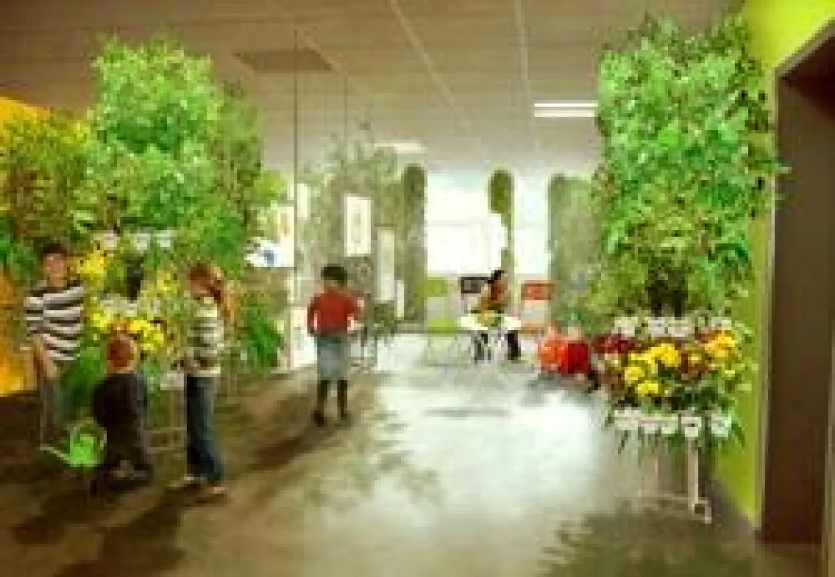 Indoor-Schulgarten der Familienservice Schule Berlin