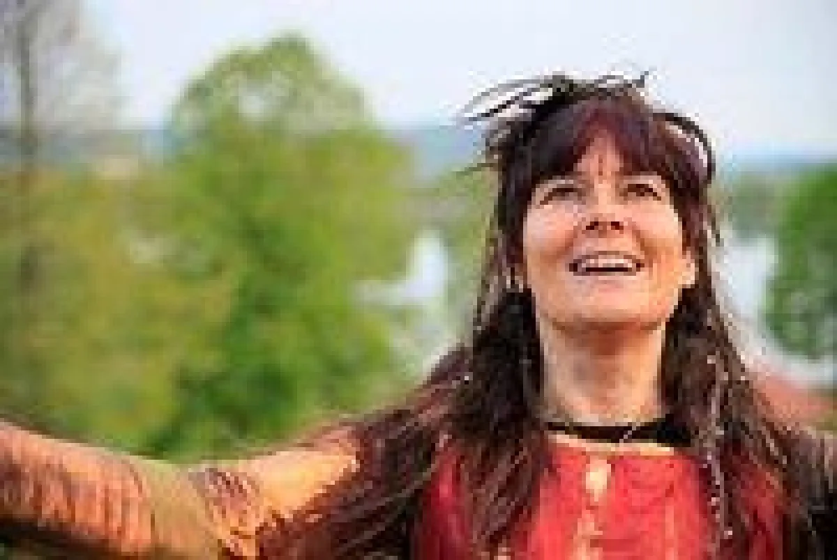 Marion Ritz-Valentin, Sängerin & Schamanin