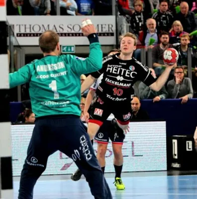 Bild: HC Erlangen unterliegt daheim der SG Flensburg-Handewitt