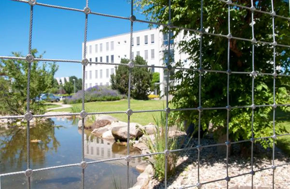 Ruhestromüberwachtes Detektionsnetz SecuriFence ST [Quelle: Securiton GmbH]