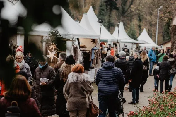 Bild: Winterträume Havixbeck – die verzaubernde Messe auf der Burg Hülshoff