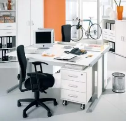 Bild: Tempomacher: Inwerk belebt den Markt mit einem neuen Schnell-Lieferprogramm für Büromöbel