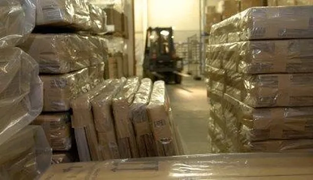 Umzugskartons, Umzugszubehör, Packdecken und Spanngurte - BB Verpackungen in Kürze mit Abhollager Bild: Umzugskartons, Umzugszubehör, Packdecken und Spanngurte - BB Verpackungen in Kürze mit Abhollager