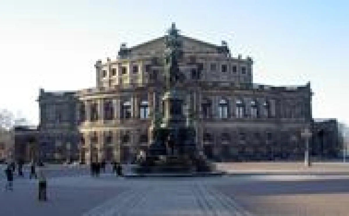 Herbstliche Semperoper