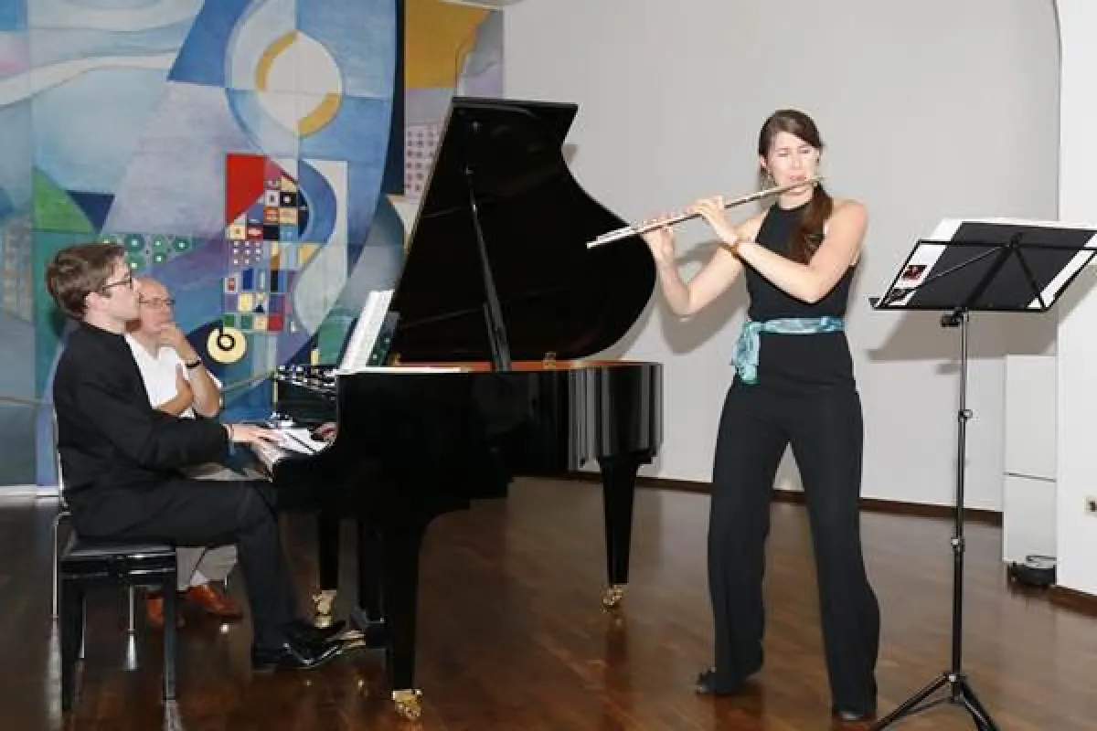 Das „duo suono“ mit Flötistin Myriam Ghani und Pianist Victor Soos