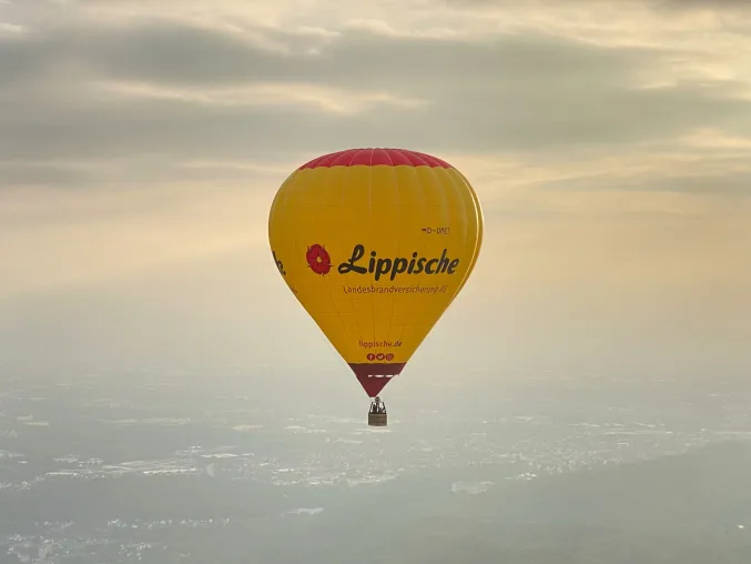 Der „Lippische" Ballon reist zur Warsteiner Internationalen Montgolfiade Bild: Der „Lippische" Ballon reist zur Warsteiner Internationalen Montgolfiade