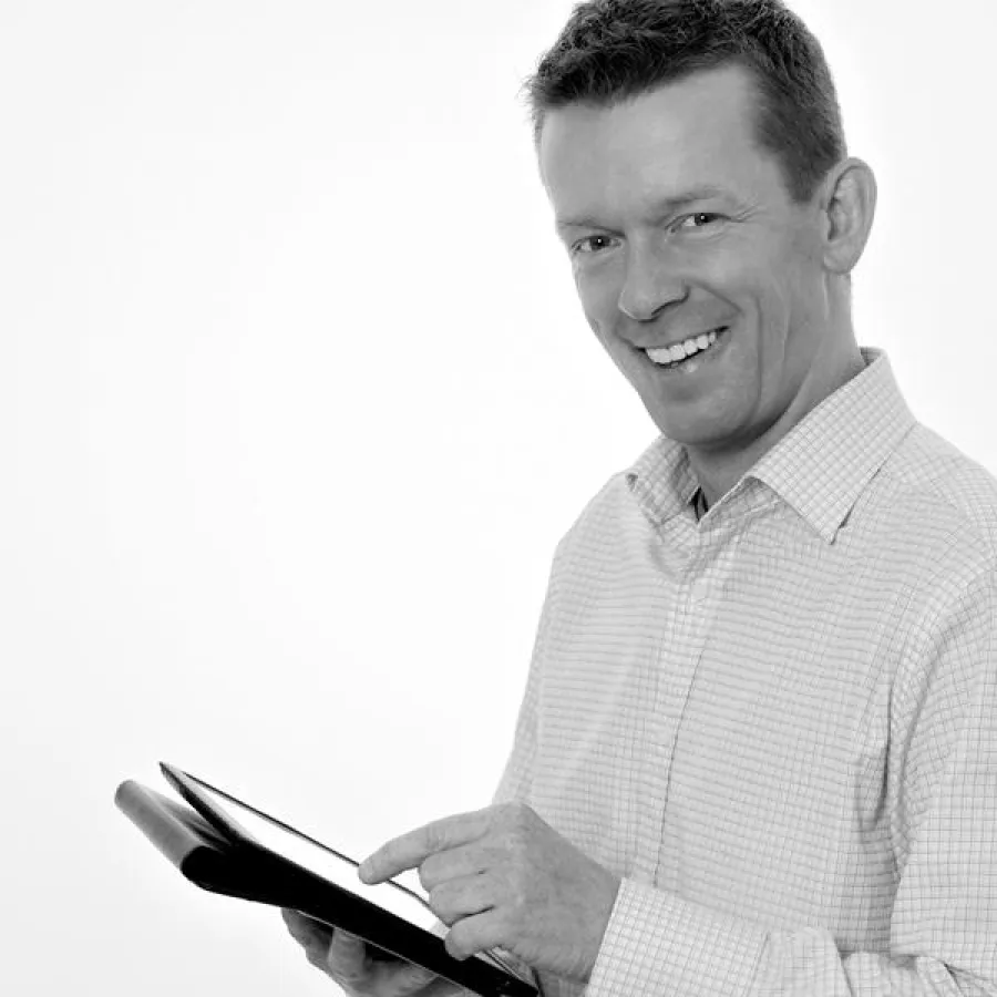 Oliver Fronk, Vertriebsleiter bei der PRIOR1 GmbH