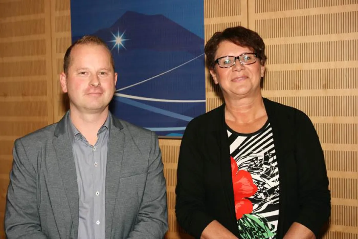 Die Initiatoren: Susanne Thürauf, Dienststellenleiterin Friedhof Bad Windsheim, und Alexander Hanel