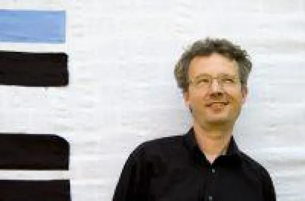 Bild: Diplom-Konzertpianist Andreas Oesterling kann nun international für Veranstaltungen gebucht werden