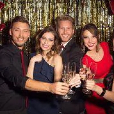Bild: Finanzspritze für den Abiball gesucht? EBC Hochschule Düsseldorf bietet Coaching und Wettbewerb