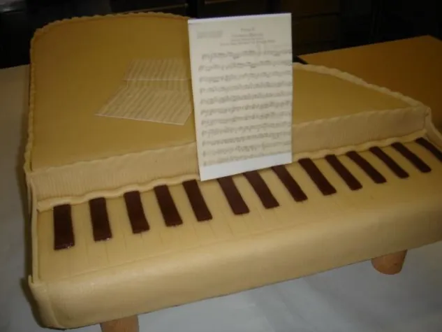 Justus Frantz trifft keinen Ton Bild: Justus Frantz trifft keinen Ton