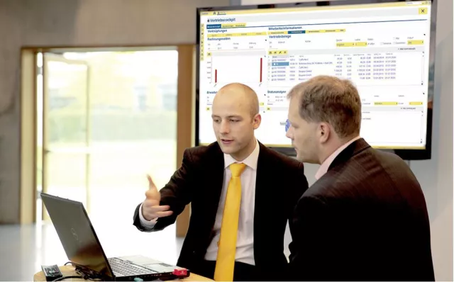 Bild: Integriertes CRM der Software caniasERP auf der IT & Business 2015