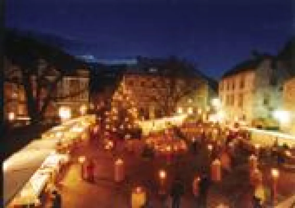 Adventsmarkt in Glurns - kleinste Stadt im Alpenraum mit 880 Einwohnern