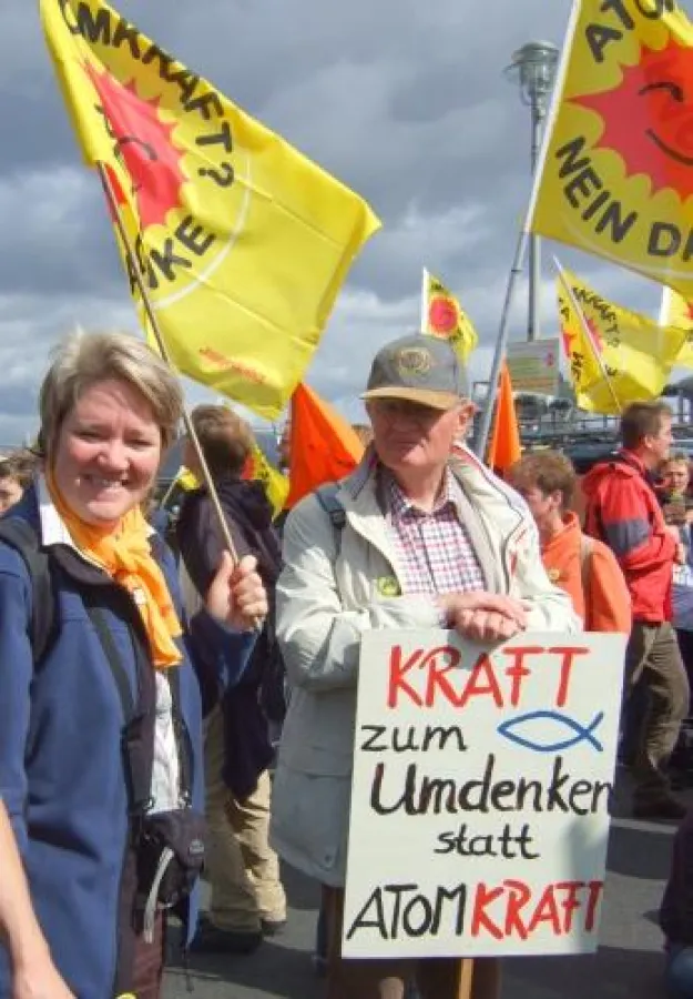 Der mögliche Ausstieg aus dem Ausstieg mobilisiert Menschen aller Generationen und poitischen Orientierungen.