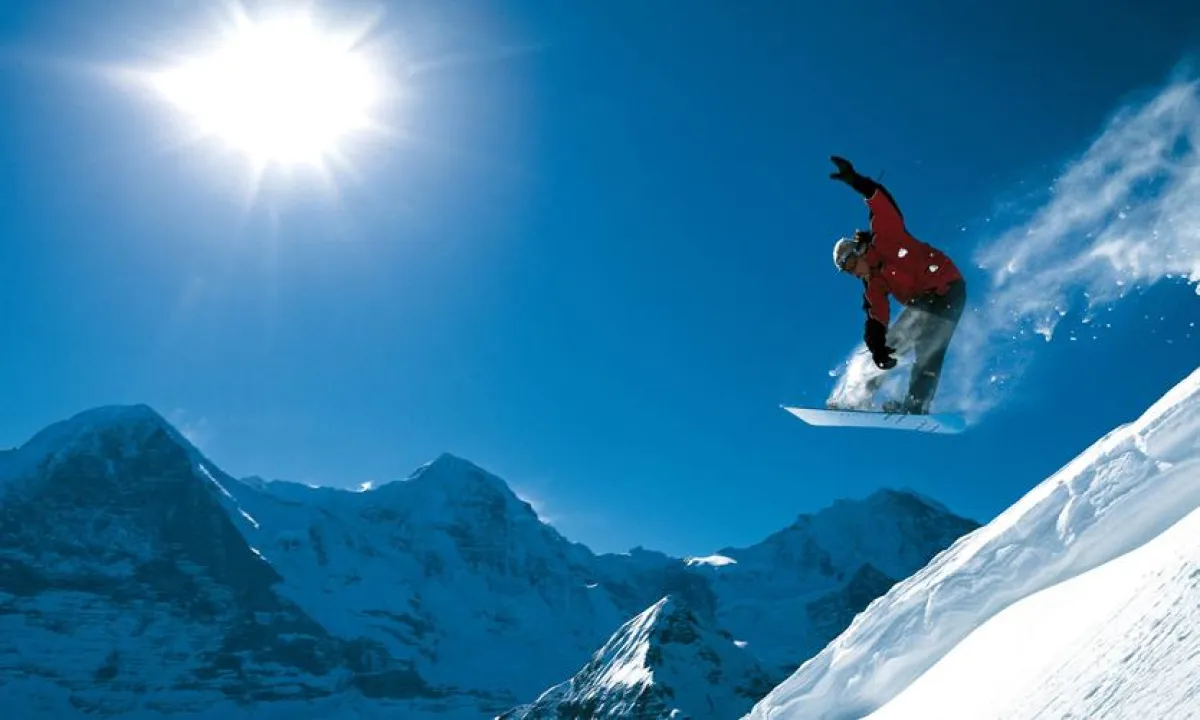 Pistenspaß zu günstigen Reisen