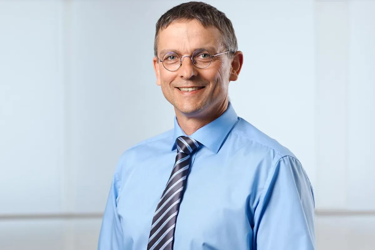 Dr. Harald Hoffmann, verantwortlicher Senior Consultant für den Operational Service