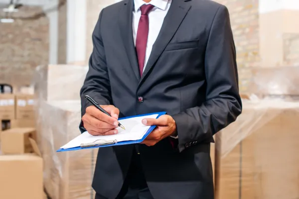 Rechtssicherer Handelsvertretervertrag nach HGB: Muster, Rechte & Ausgleichsanspruch im Vertriebsrecht Bild: Rechtssicherer Handelsvertretervertrag nach HGB: Muster, Rechte & Ausgleichsanspruch im Vertriebsrecht