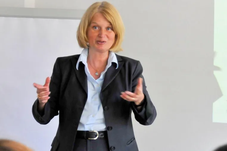 Bild: Network Women Grünwald e.V. informiert: Für den ersten Eindruck gibt es keine zweite Chance