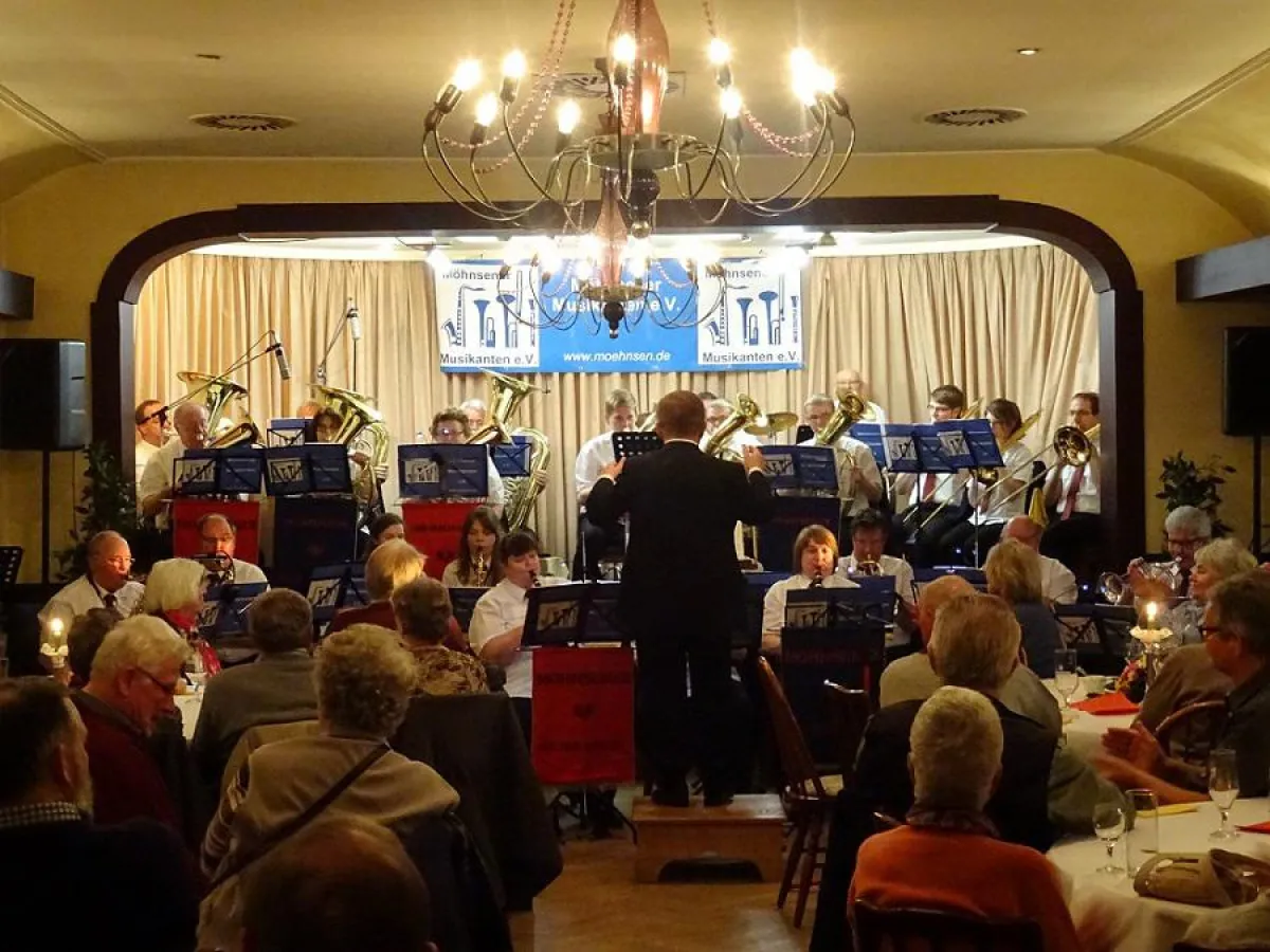 Die Möhnsener Musikanten beim Frühjahrskonzert im letzten Jahr