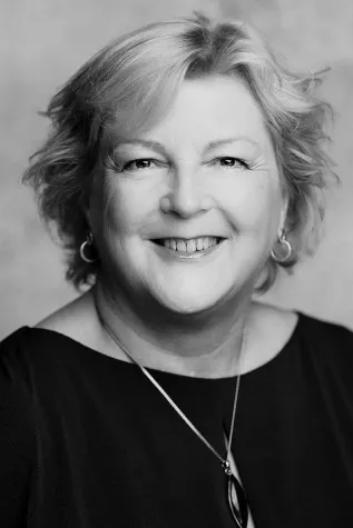 Wechsel im Finanzvorstand des dvct: Andrea Beyer folgt auf Raimund Paugstadt Bild: Wechsel im Finanzvorstand des dvct: Andrea Beyer folgt auf Raimund Paugstadt