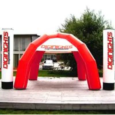 Bild: Neu: Luftwerbung auf Spanisch – Evolution verkauft europaweit