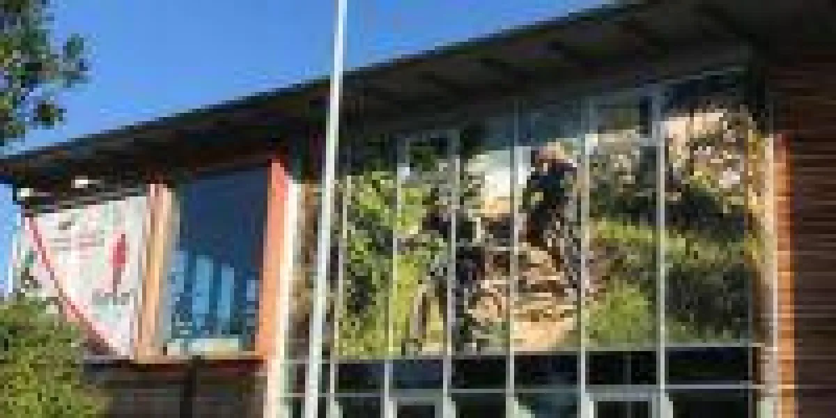 Schaufensterbeklebung bei der Firma Keller Fahrräder in Wangen i. A.