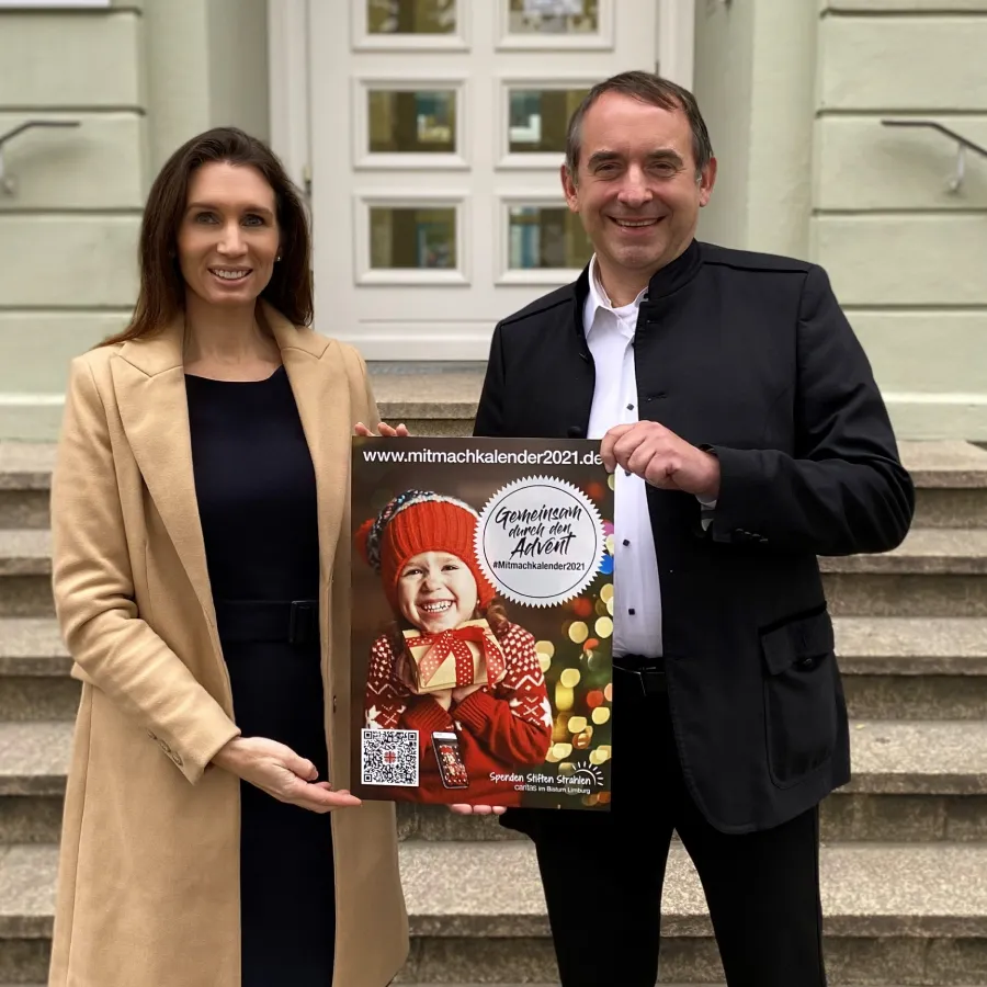 Der hessische Kultusminister Prof. Dr. R. Alexander Lorz unterstützt den Mitmachkalender2021. (© Spenden Stiften Strahlen)