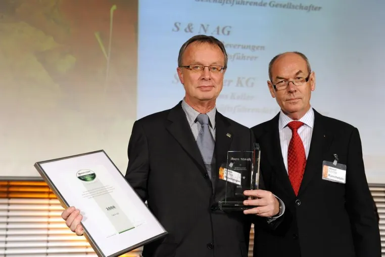 3 Sterne für partnerschaftliche Unternehmenskultur Bild: 3 Sterne für partnerschaftliche Unternehmenskultur