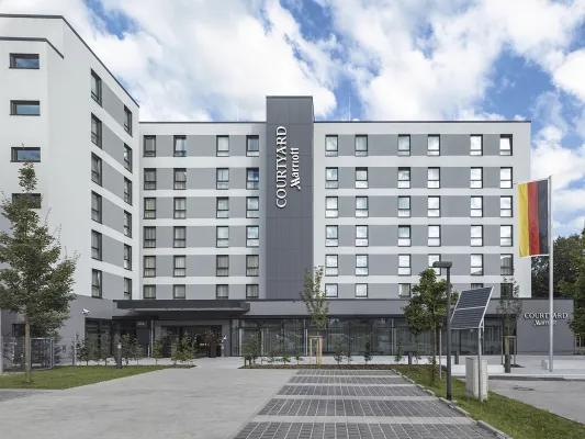 Bild: Dr. Peters-Fonds DS 142 Hotel Oberpfaffenhofen zahlt wieder aus