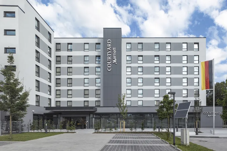 Bild: Dr. Peters-Fonds DS 142 Hotel Oberpfaffenhofen zahlt wieder aus