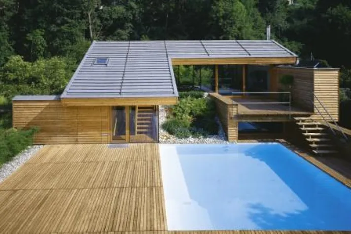 Bild: Ein starkes Duo: Zink und Holz